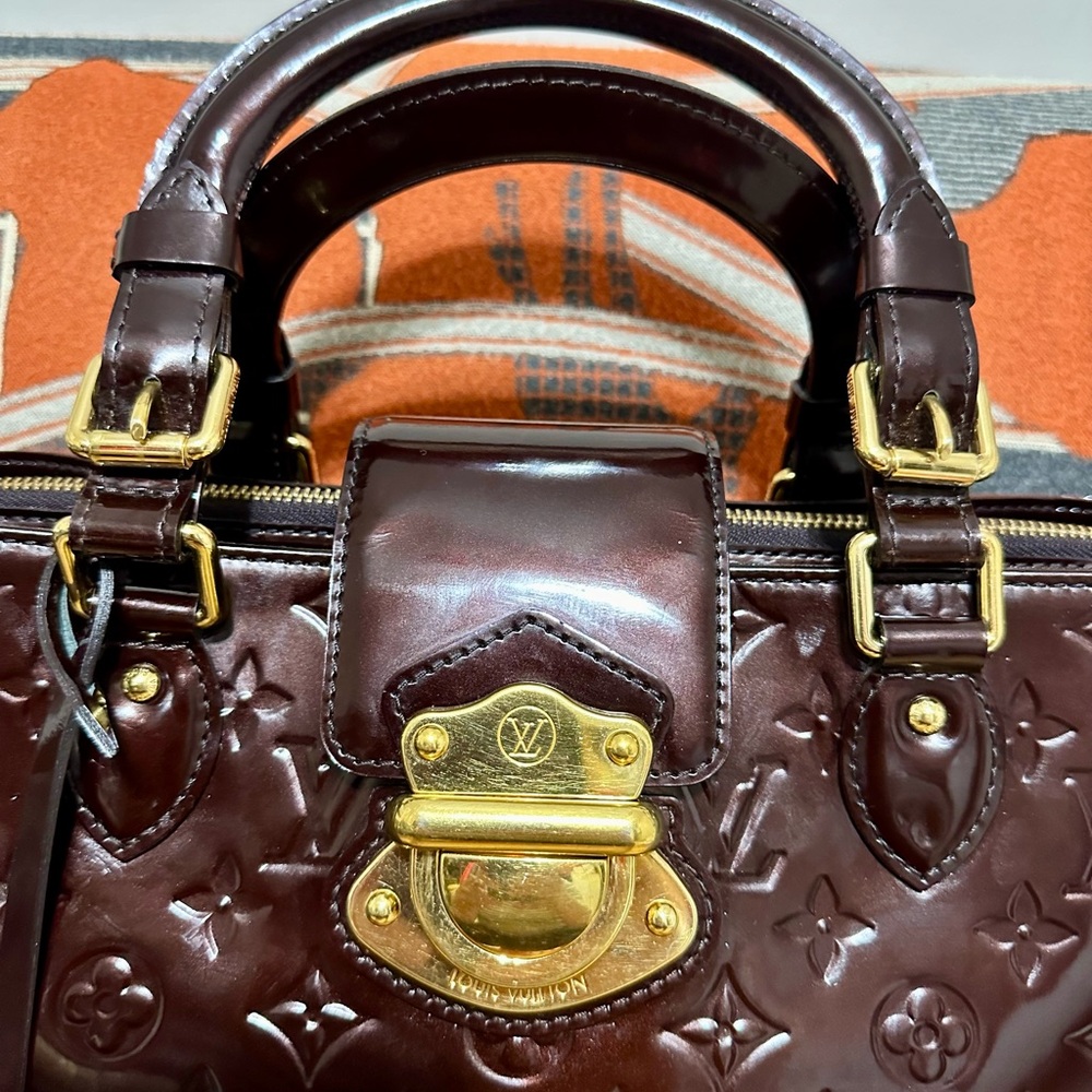 Louis Vuitton Purple Satchel Elegant Structured Design - Picture 3 of 15